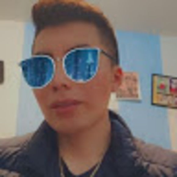 Meet your Posher, Christian - Picture 1 of 1